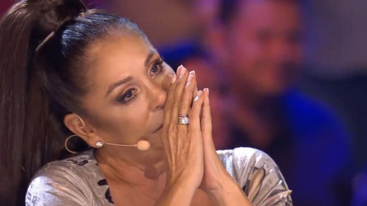 Isabel Pantoja se emociona con la presentación de las semifinales de Idol Kids