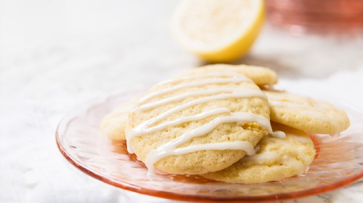 La mejor receta de galletas de limón para agasajar a tus invitados en la sobremesa