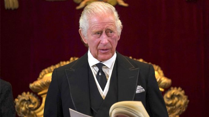 Carlos III recibe el primer revés popular en pleno acto en Inglaterra