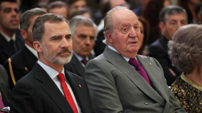 El Rey Juan Carlos deja de lado su orgullo y lanza el pedido más desesperado al Rey Felipe