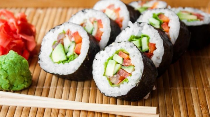 Esta es la receta más fácil para hacer sushi en tu propia casa