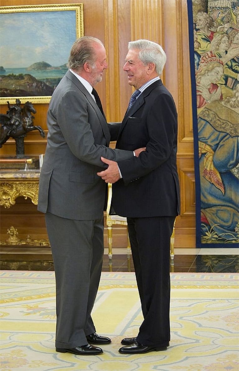 El Rey Juan Carlos y Mario Vargas Llosa