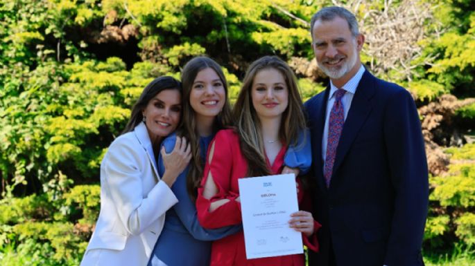 Selfie Real, la selfie que tomó la Reina Letizia en la graduación de la Princesa Leonor