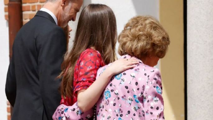 El tierno abrazo de la Princesa Leonor a la Reina Sofía pone punto final a los rumores de la semana