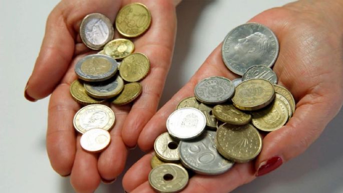 3 monedas de pesetas con un error que hizo que ahora tengan un precio de venta de varios euros