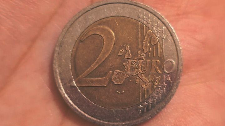 Chequea tus abrigos: La joya numismática de 2 euros valorada en 2820 euros