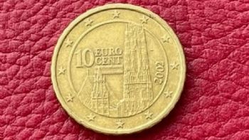 Descubre la Fortuna Bajo tu Cojín: Una Moneda de 10 Céntimos que Podría Llevarnos a Barcelona